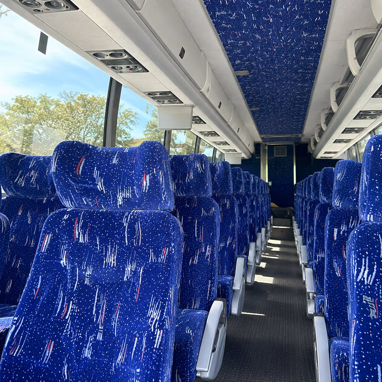 charter buses for corporate events and conference travel from brick